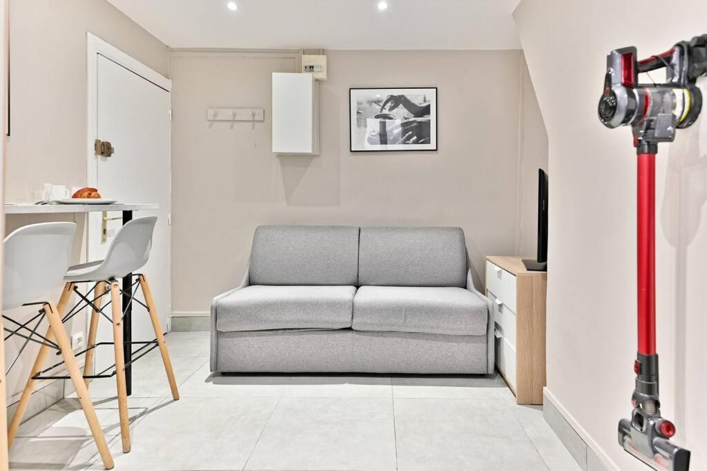 Studio Confortable Au Coeur Du Quartier Sentier Apartment Paris