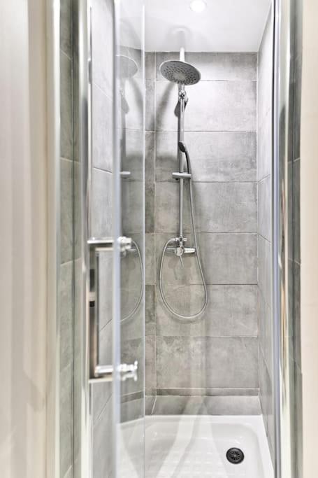 Apartment Studio Confortable Au Coeur Du Quartier Sentier Paris