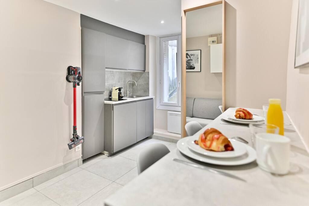 Studio Confortable Au Coeur Du Quartier Sentier